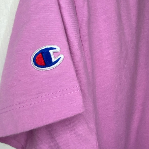 Pink champion shirt - Picture 7 of 7